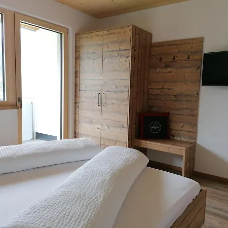 Montepart Zillertal Apartment Hainzenberg