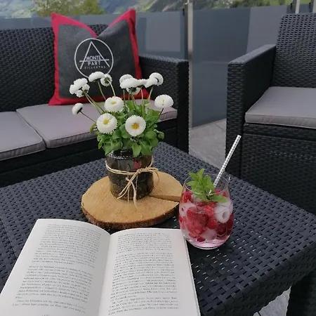 Montepart Zillertal דירה *