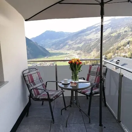 Montepart Zillertal Apartment